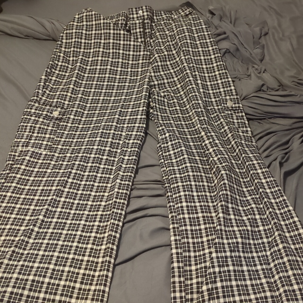 Forever 21 plaid cargo pants wide leg size 2x
